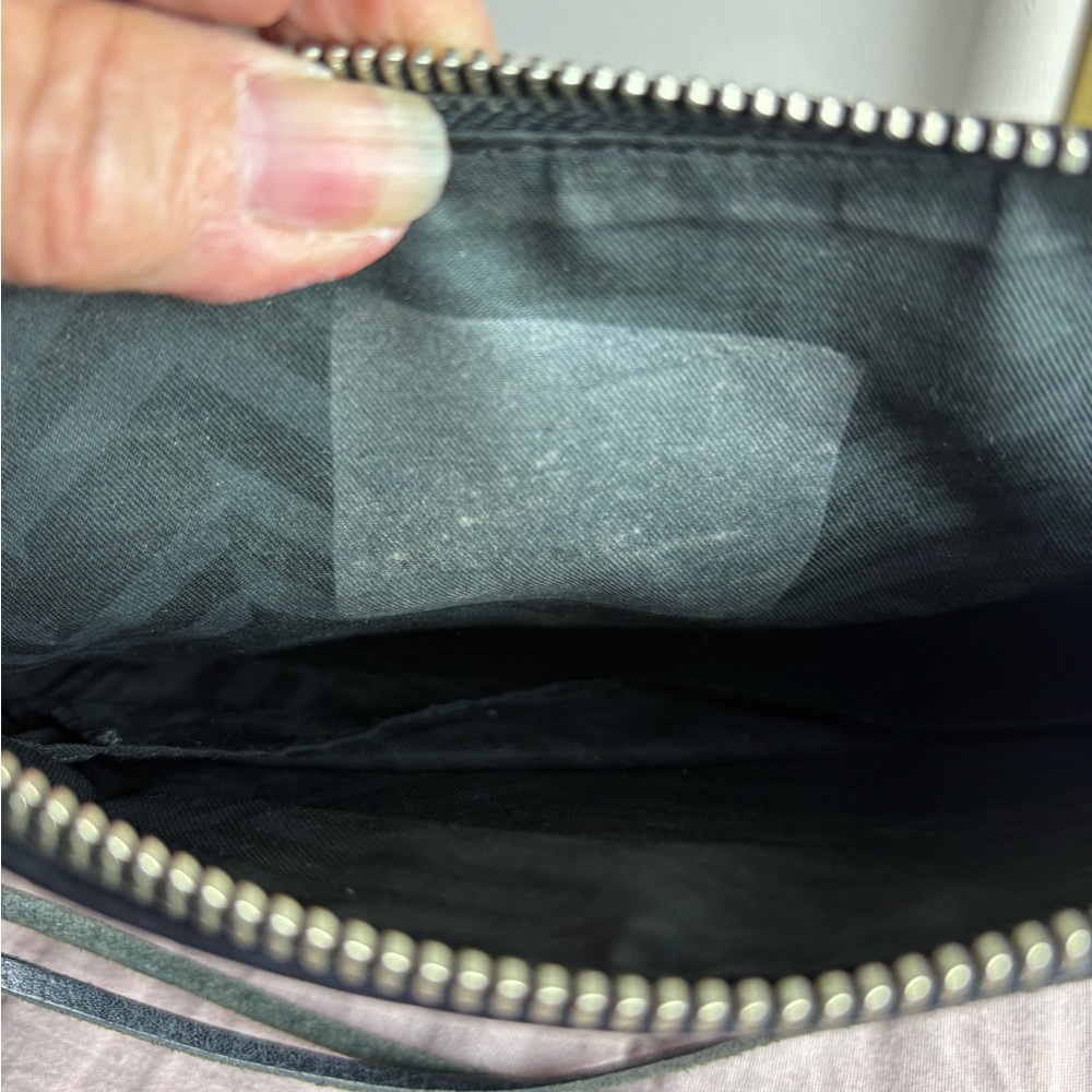 Rebecca Minkoff Black Leather Triple Zipper Rocker Crossbody Handbag Purse EUC - Picture 4 of 8
